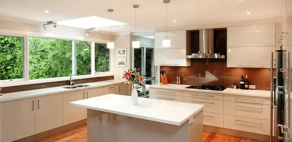 Kitchen cabinet refacing and remodel results in a modern kitchen in Baltimore, MD